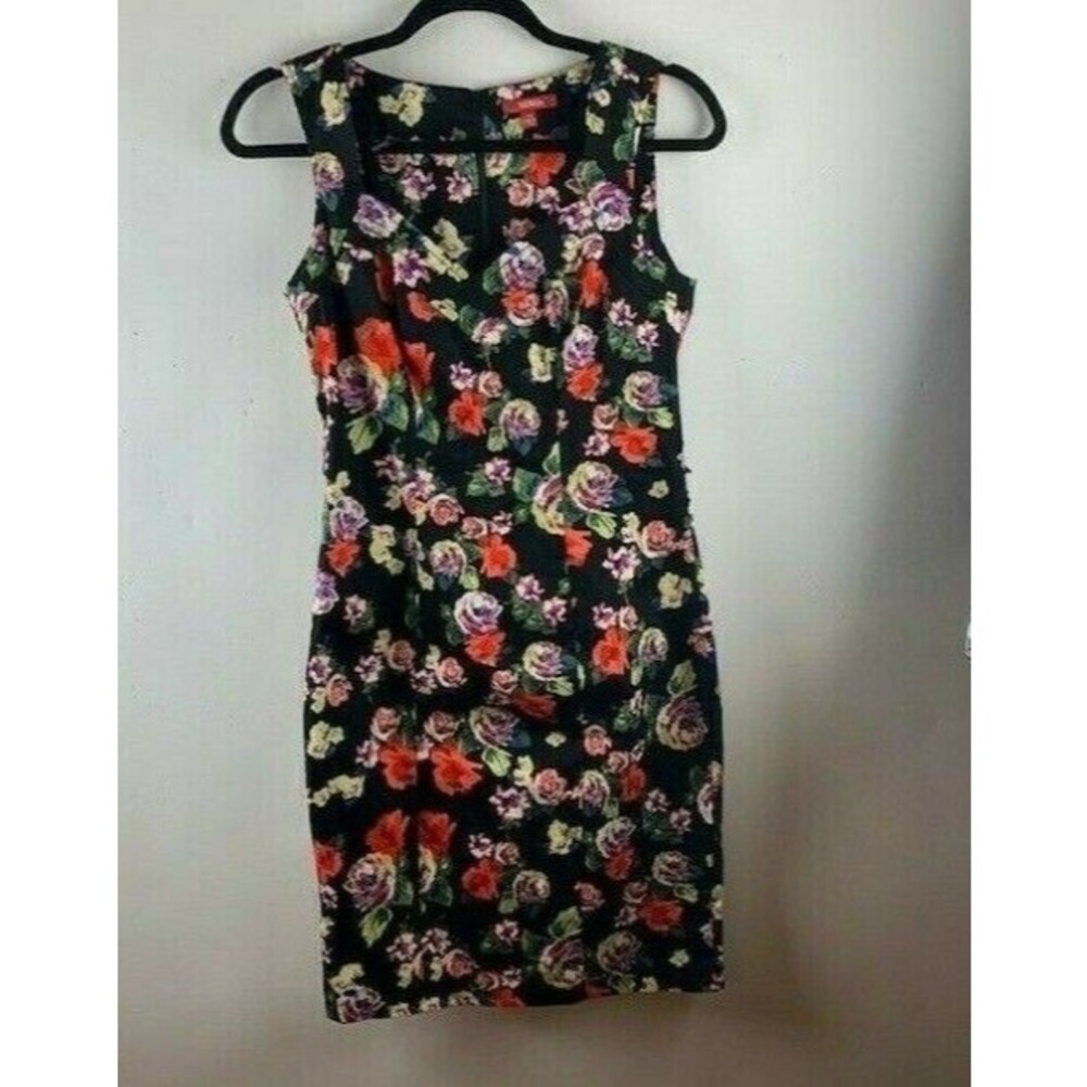 XOXO size 7/8 Juniors Dress Floral Print Sleeveless V Neck knee Length